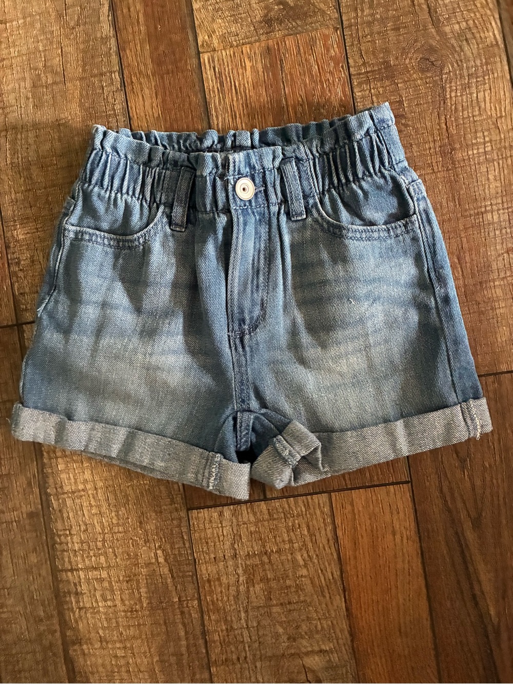 The Children’s Place sz 5 Light Blue Denim Shorts with Elastic Waist nwt